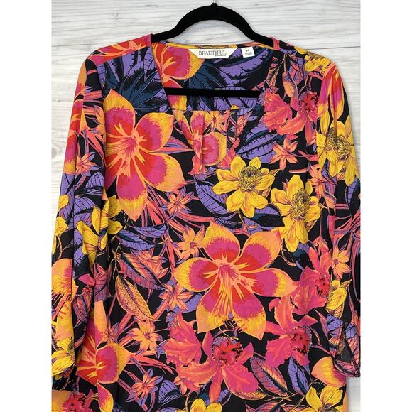 Beautiful by Lawrence Zarian Shirt Womens Medium Black Floral Print Top Blouse - Picture 2 of 10